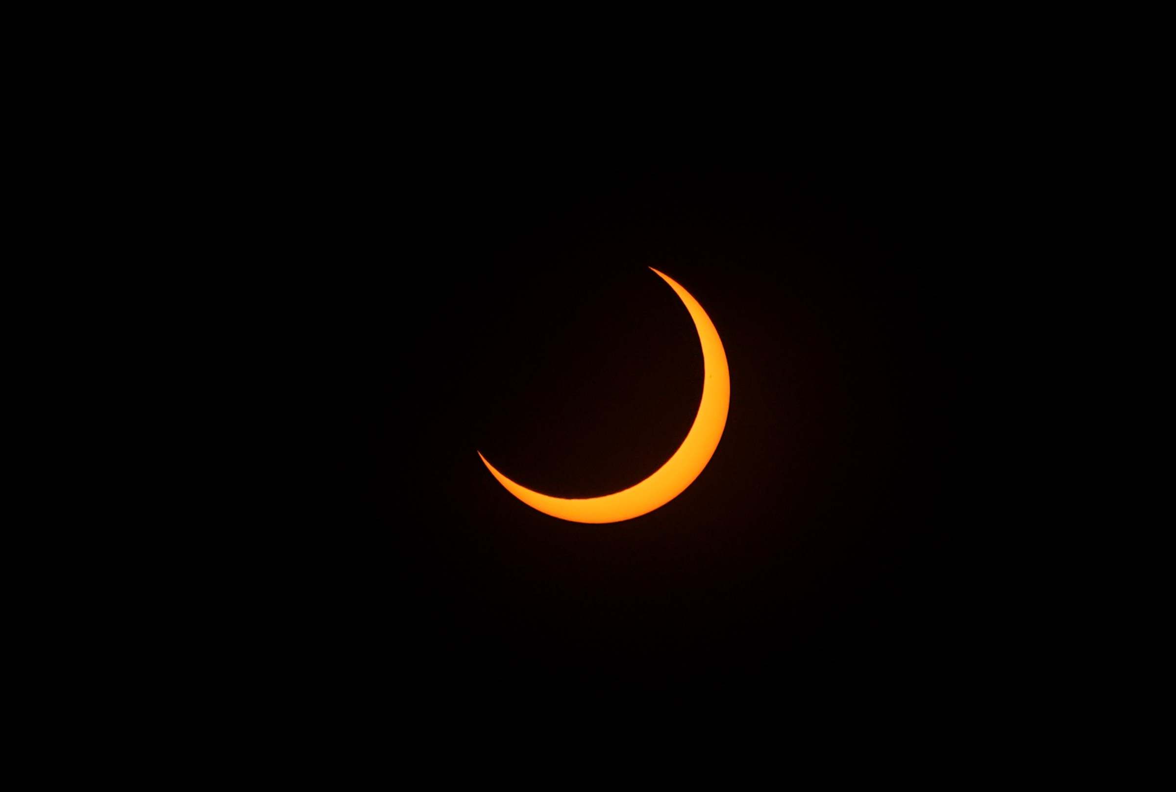 How to watch the solar eclipse on Twitch via NASA, Fortnite, and Minecraft